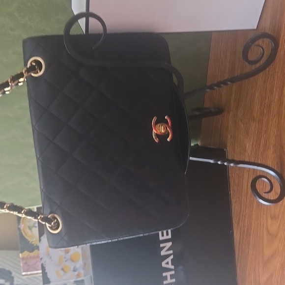 Chanel CC Matalasse Full Flap Shoulder Bag - Picture 5 of 13